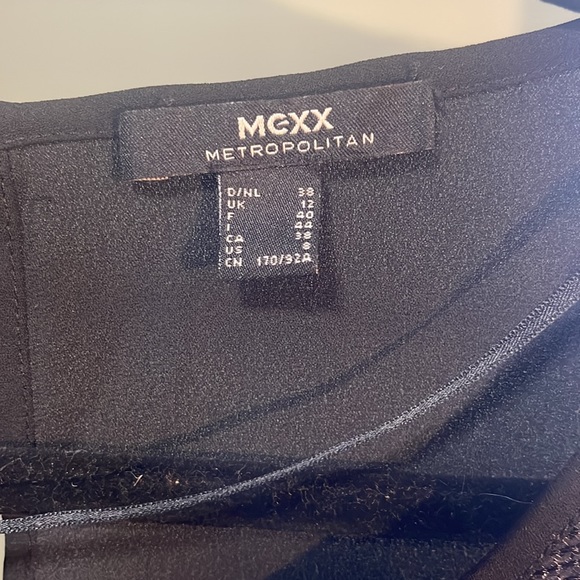 Mexx long sleeve blouse in great condition. Size 8. - Picture 2 of 4